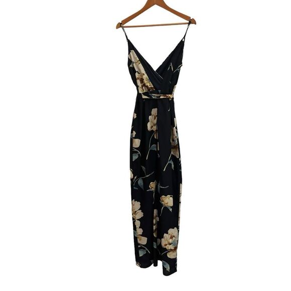 Revolve Superdown Dina Floral Adjustable Strap Lightweight Maxi Dress Size Small - Picture 2 of 12